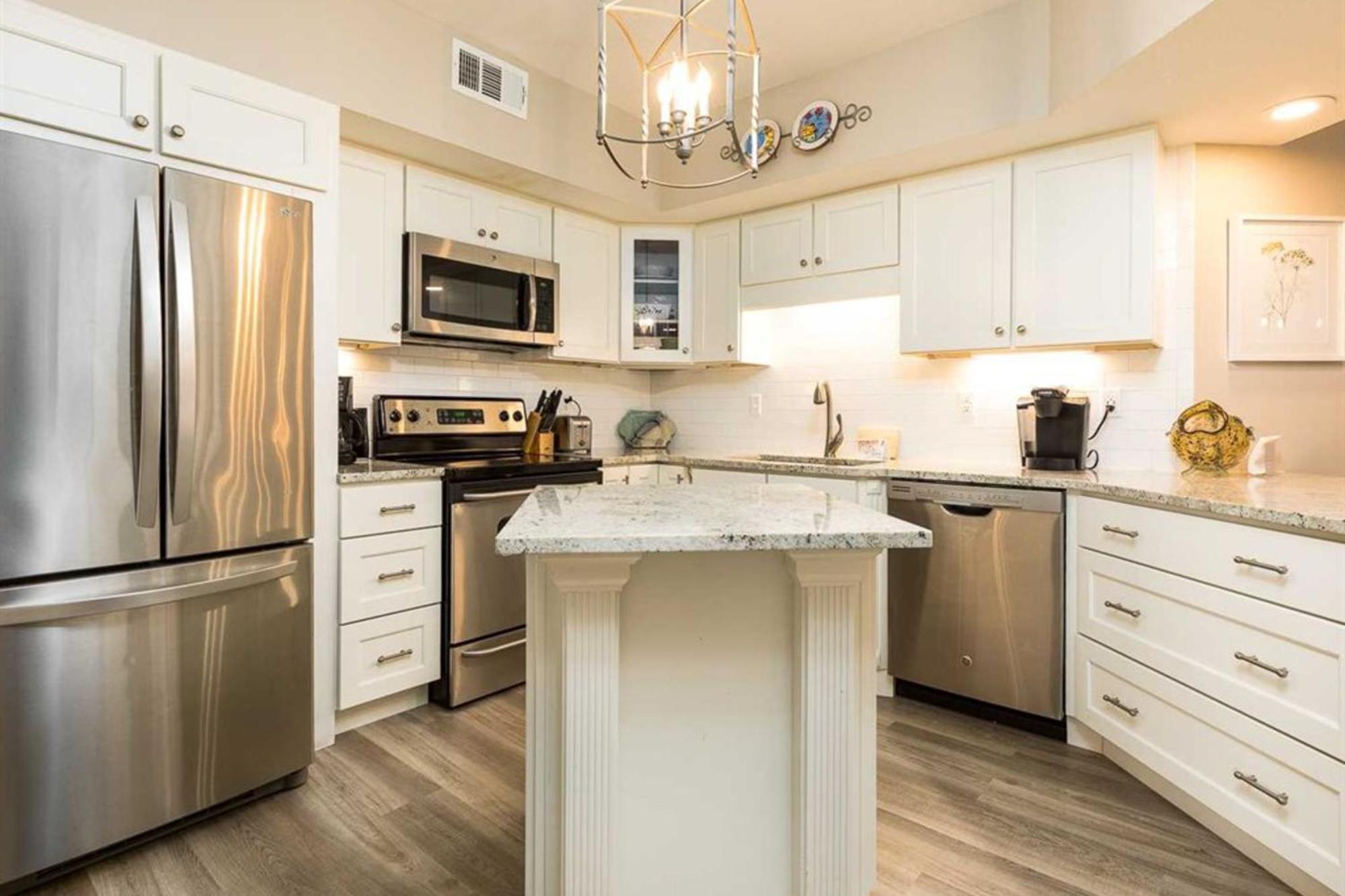 Pelican Pointe By Meyer Vacation Rentals Orange Beach Room photo