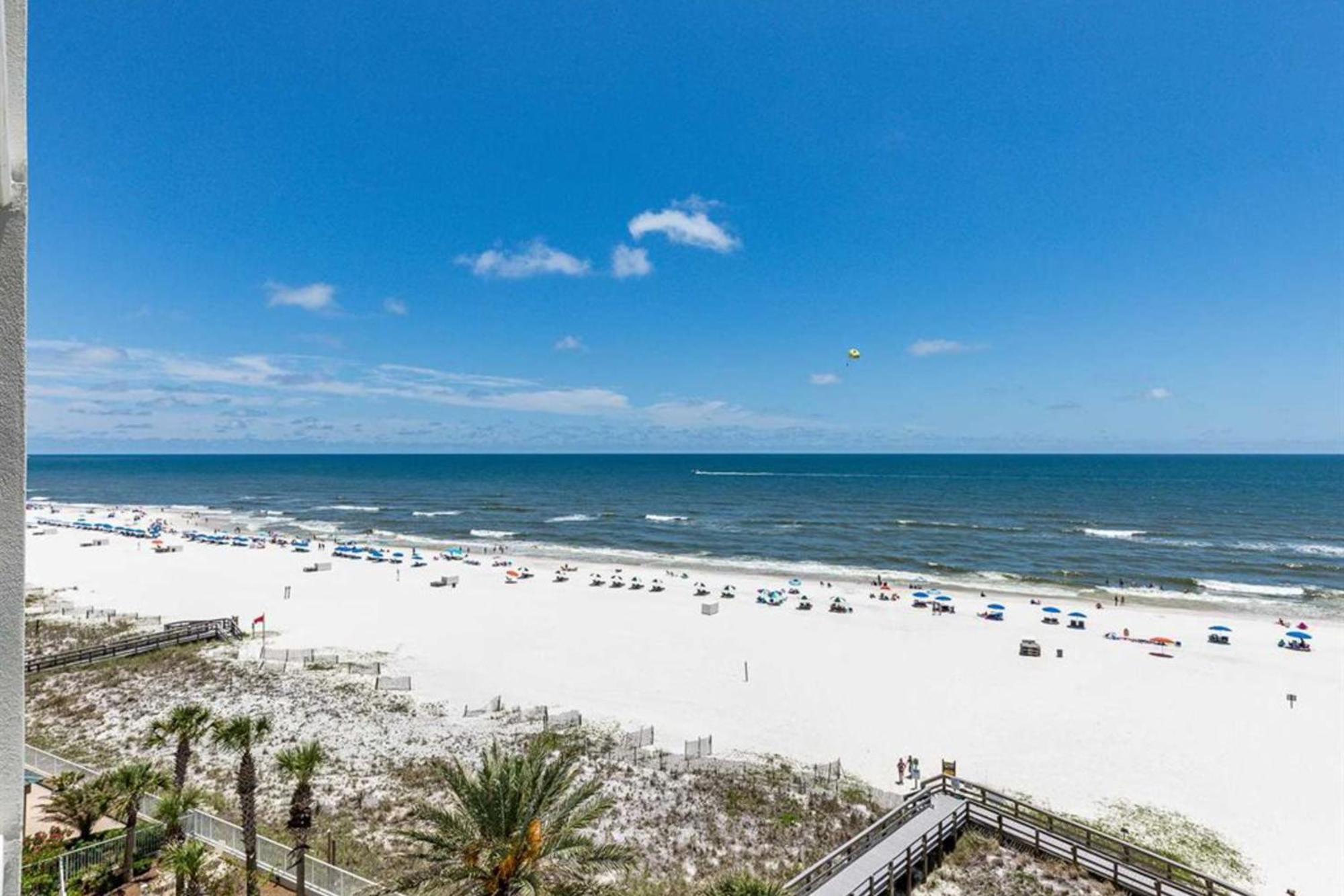 Pelican Pointe By Meyer Vacation Rentals Orange Beach Room photo