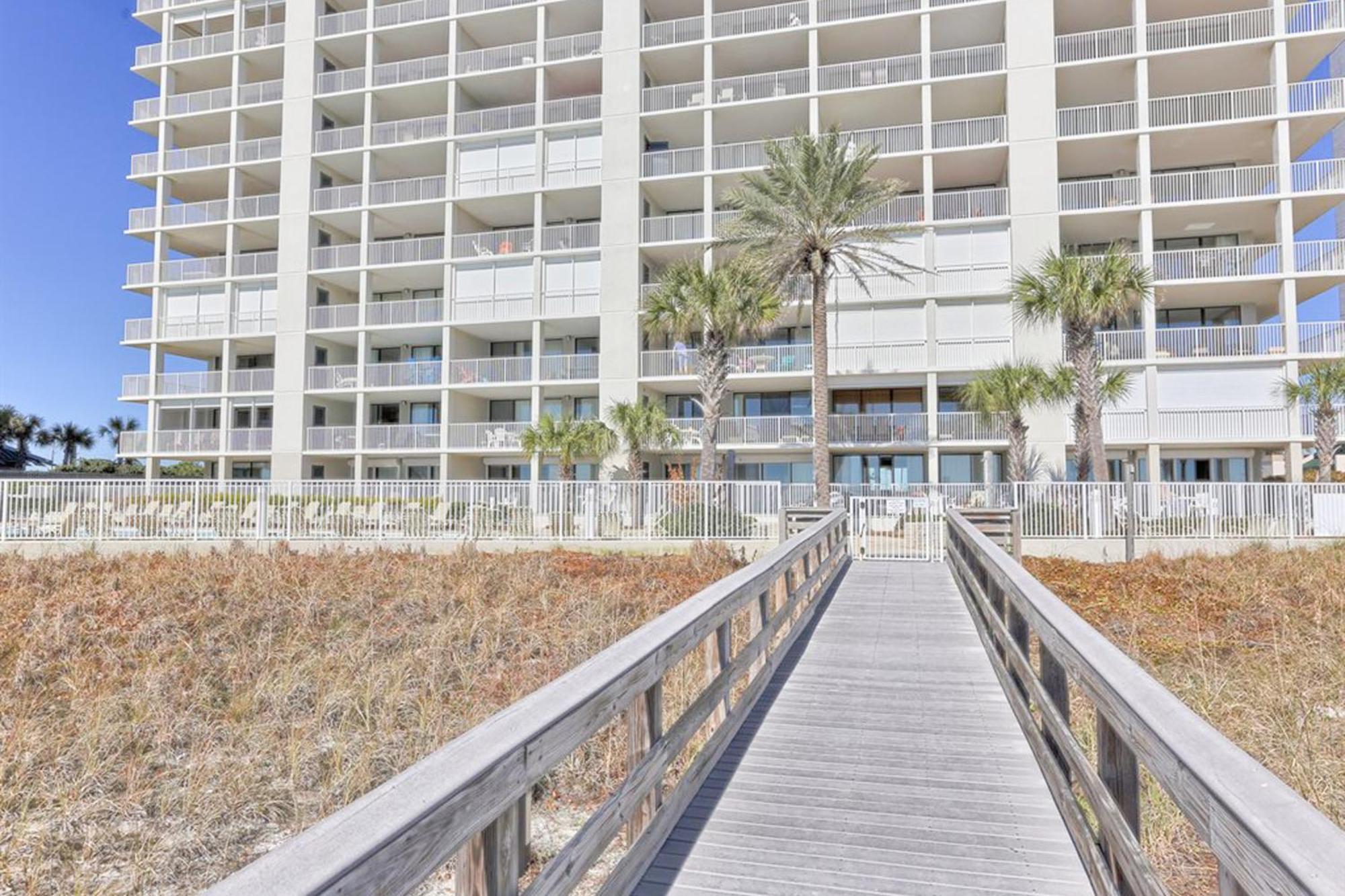 Pelican Pointe By Meyer Vacation Rentals Orange Beach Room photo