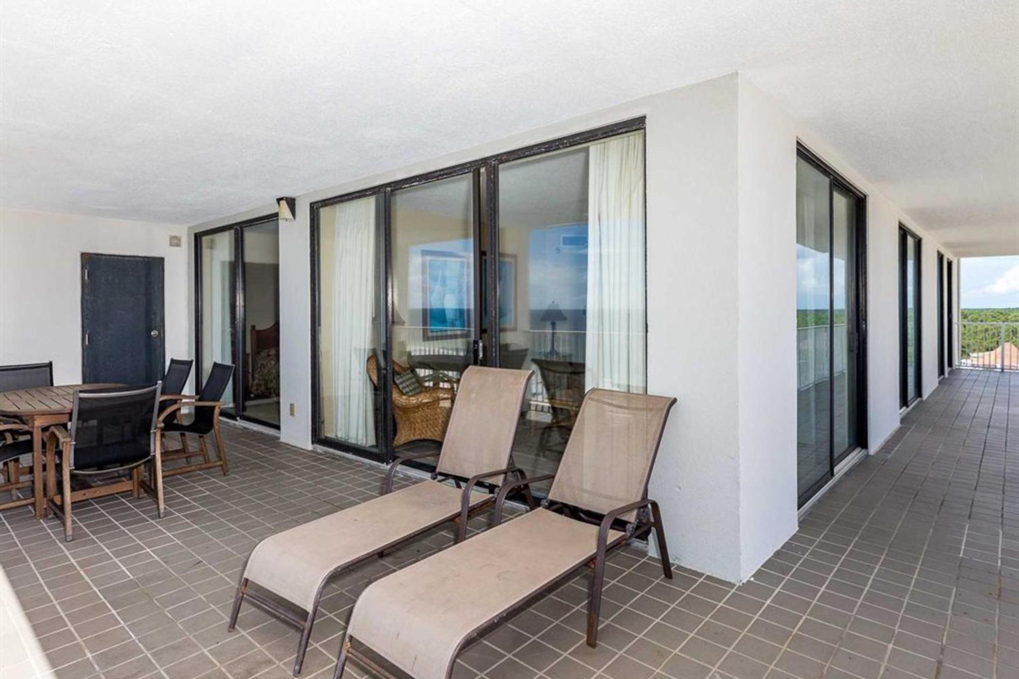 Pelican Pointe By Meyer Vacation Rentals Orange Beach Room photo