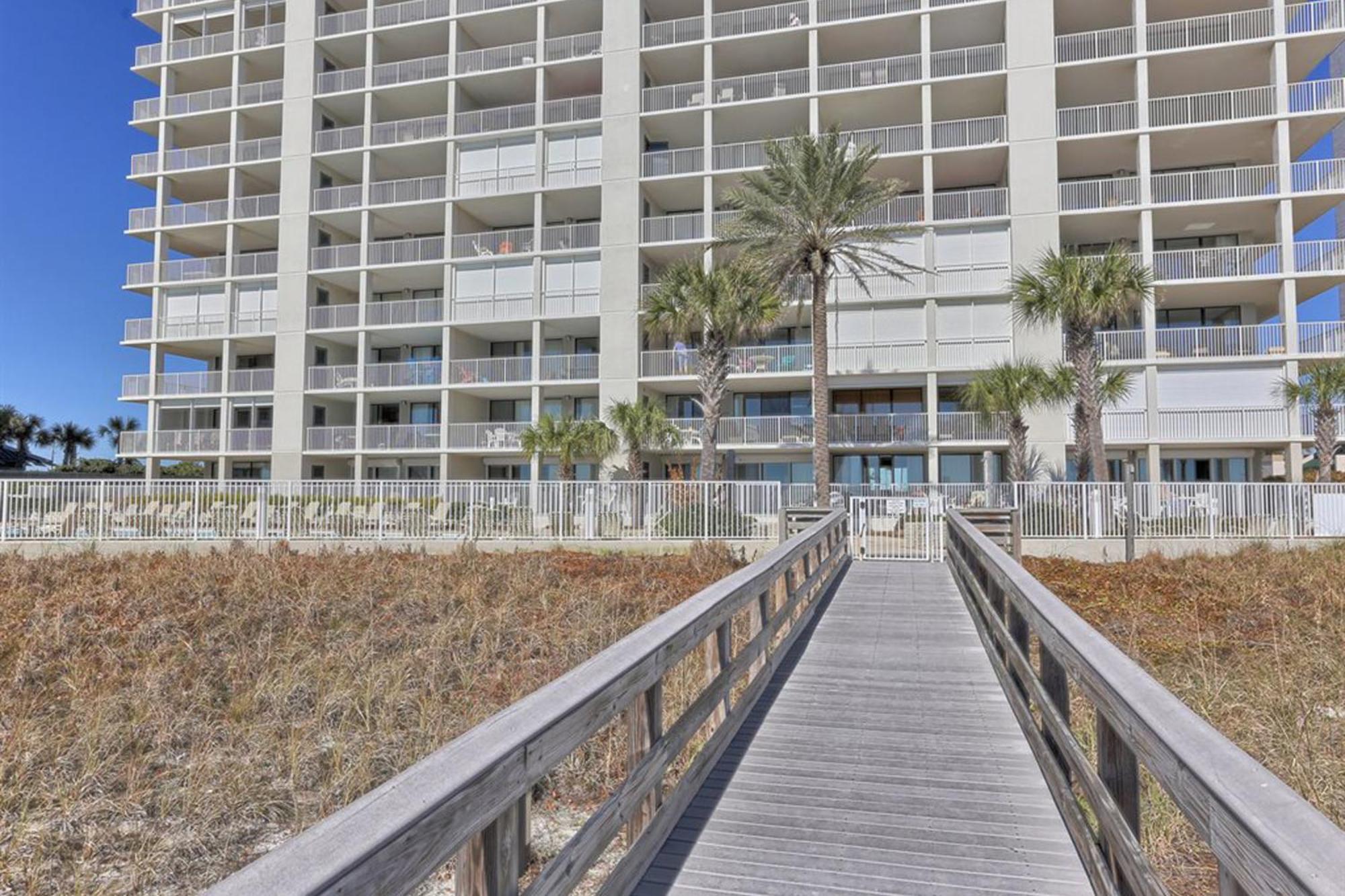 Pelican Pointe By Meyer Vacation Rentals Orange Beach Room photo
